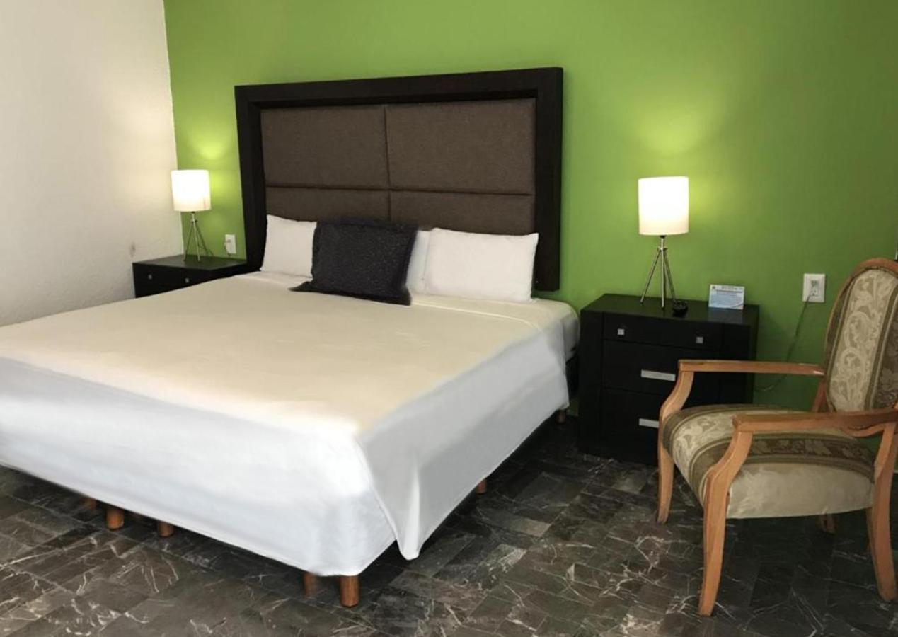 16 Hotel Cancun