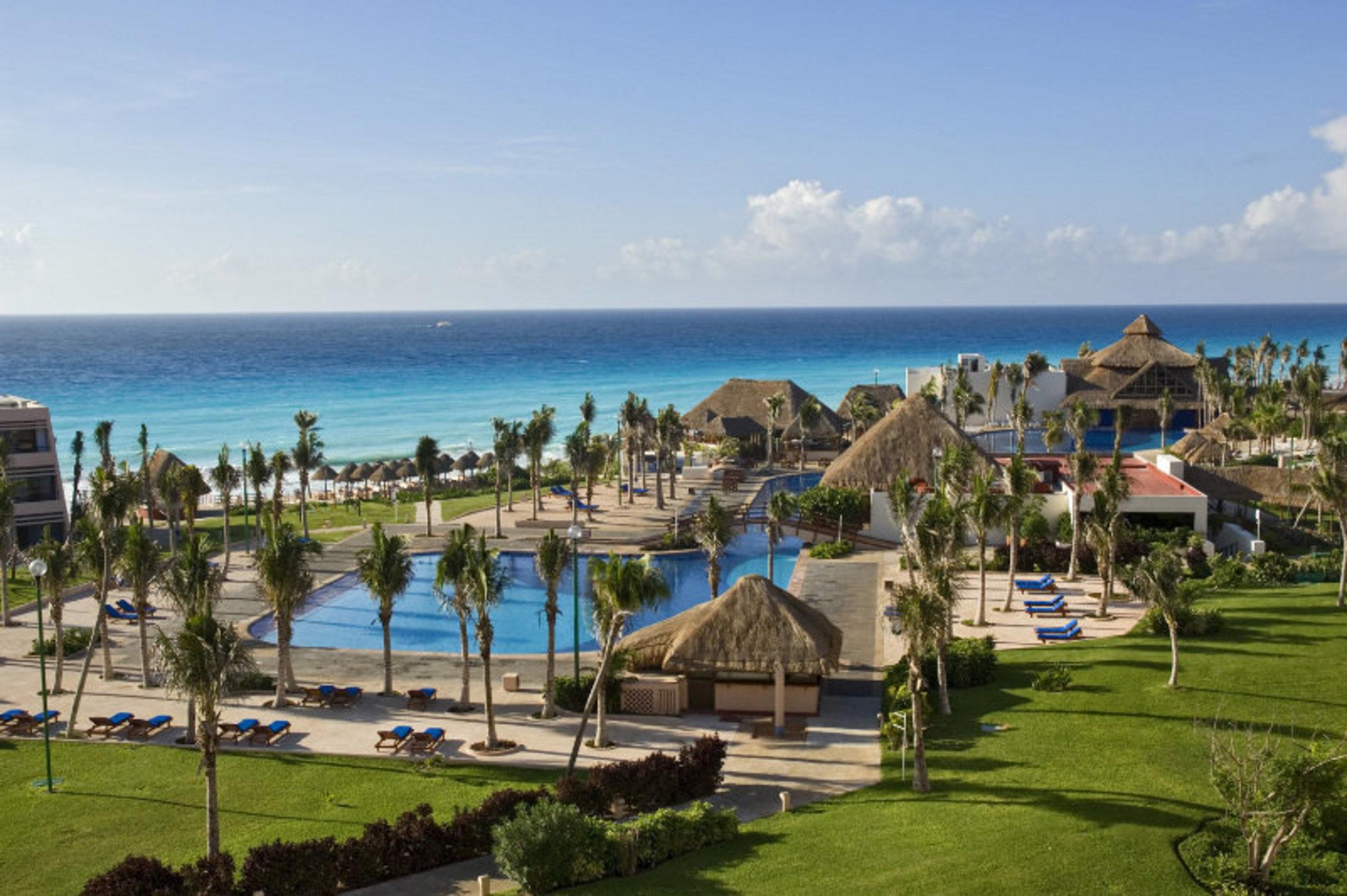 Resort Oasis Lite Cancun