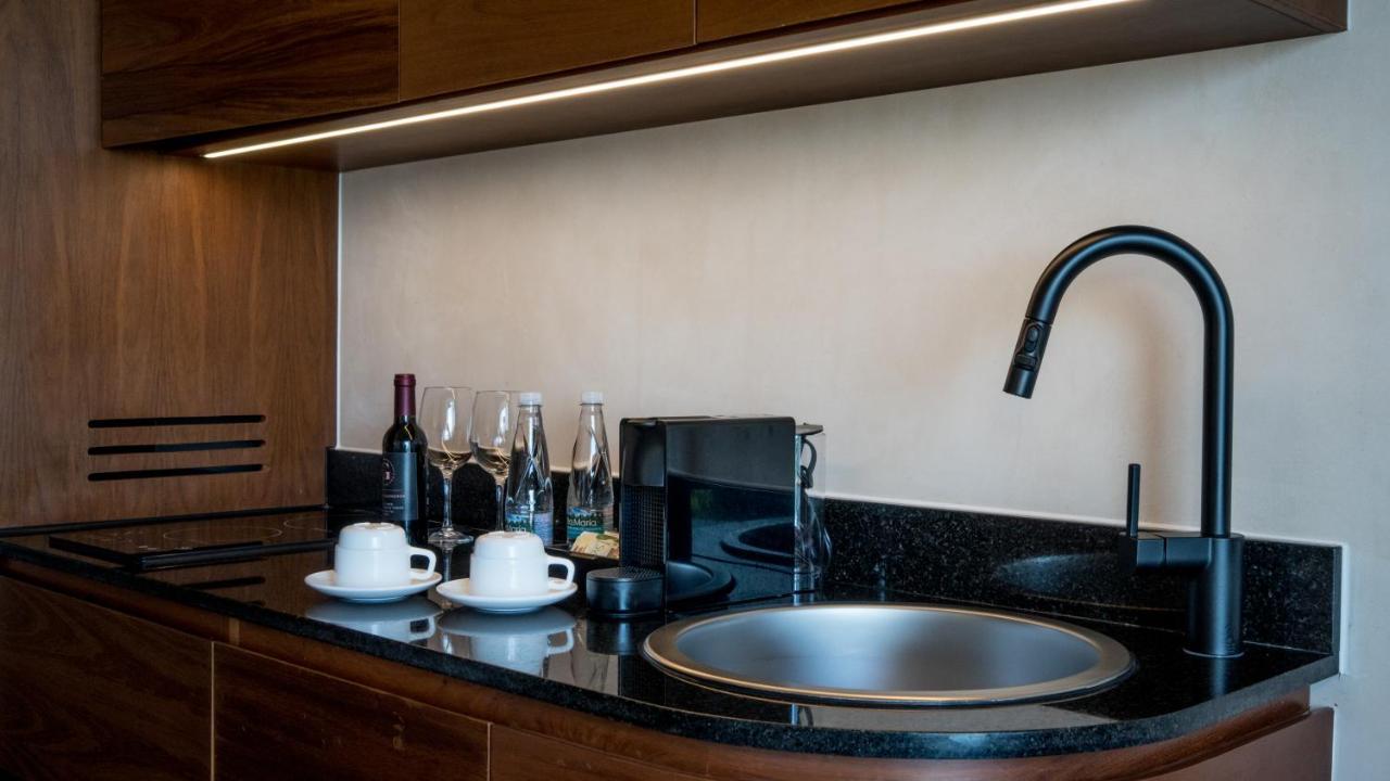 Hive By G Hotel Cancun