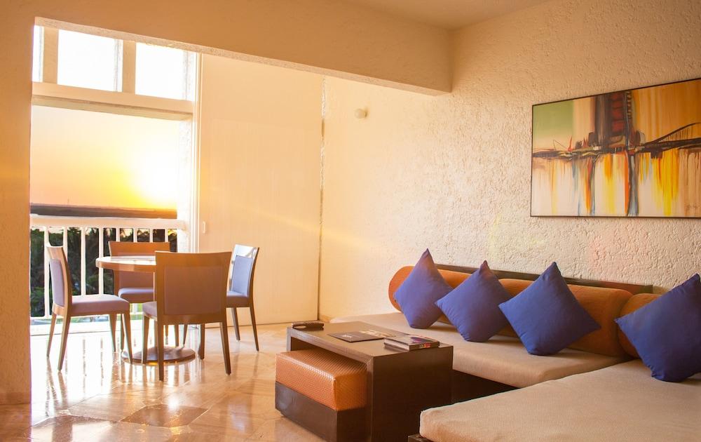 Club Regina 3* Cancun