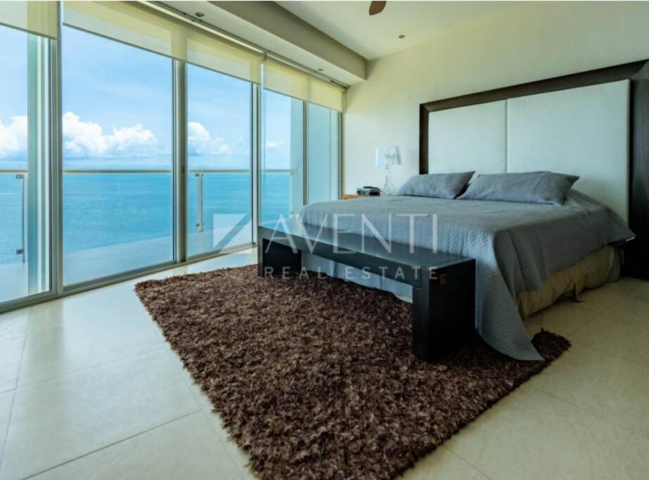 Apartment Peninsula Luxury With Ocean Front And Espectacular Views - No Pets Cancun