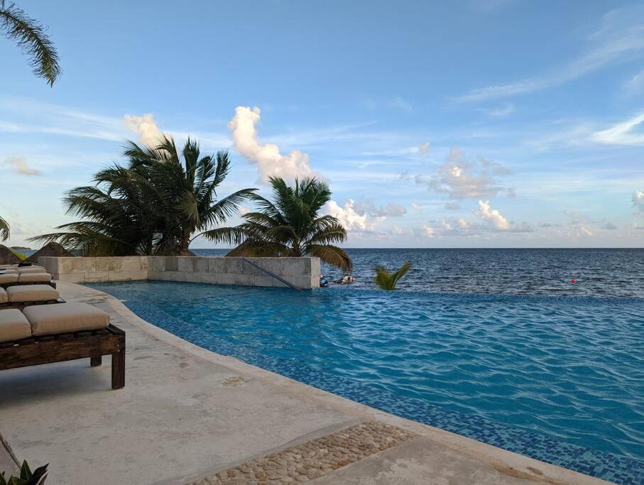 Peninsula Luxury With Ocean Front And Espectacular Views - No Pets Apartment Cancun