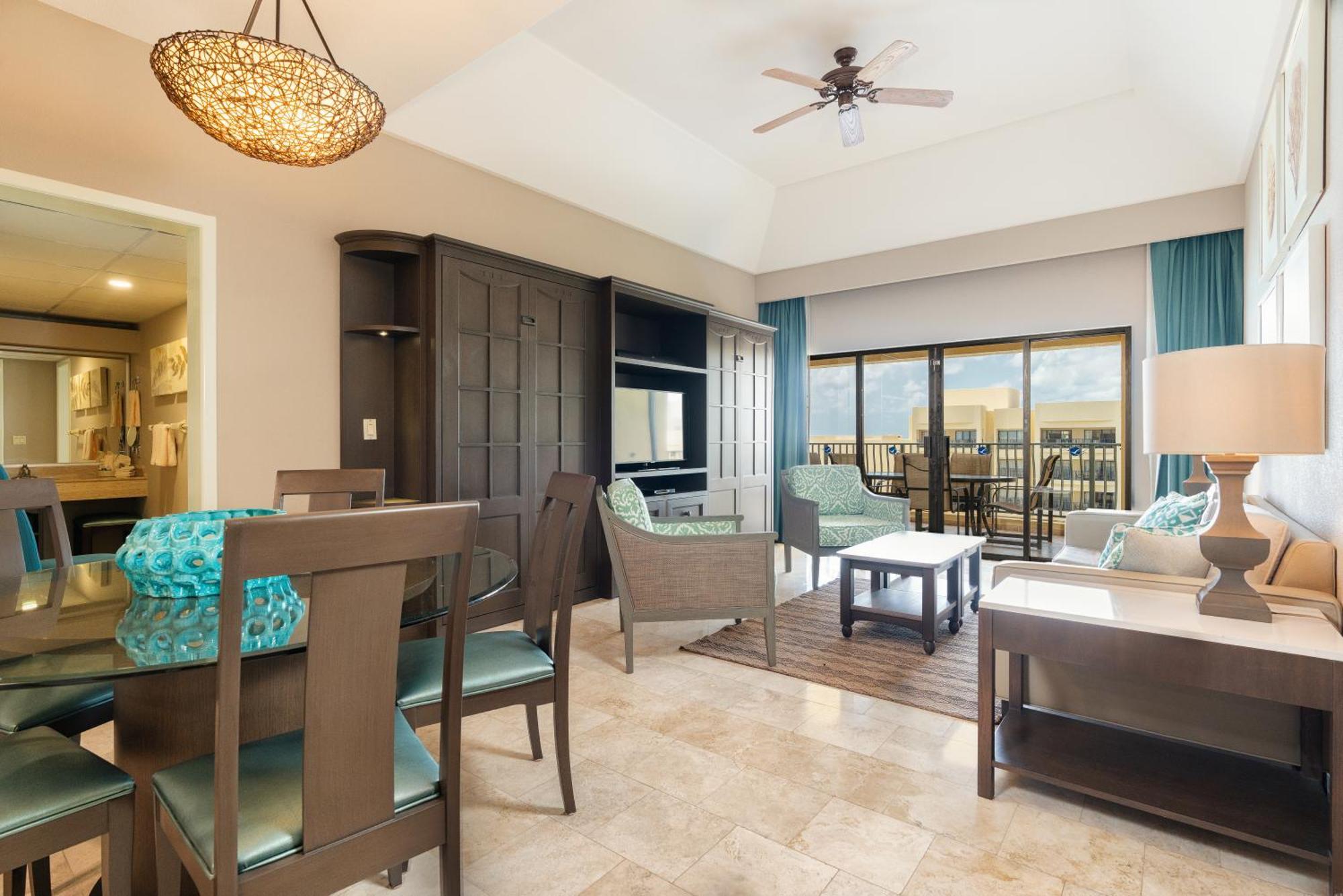 The Royal Sands & Resort Cancun