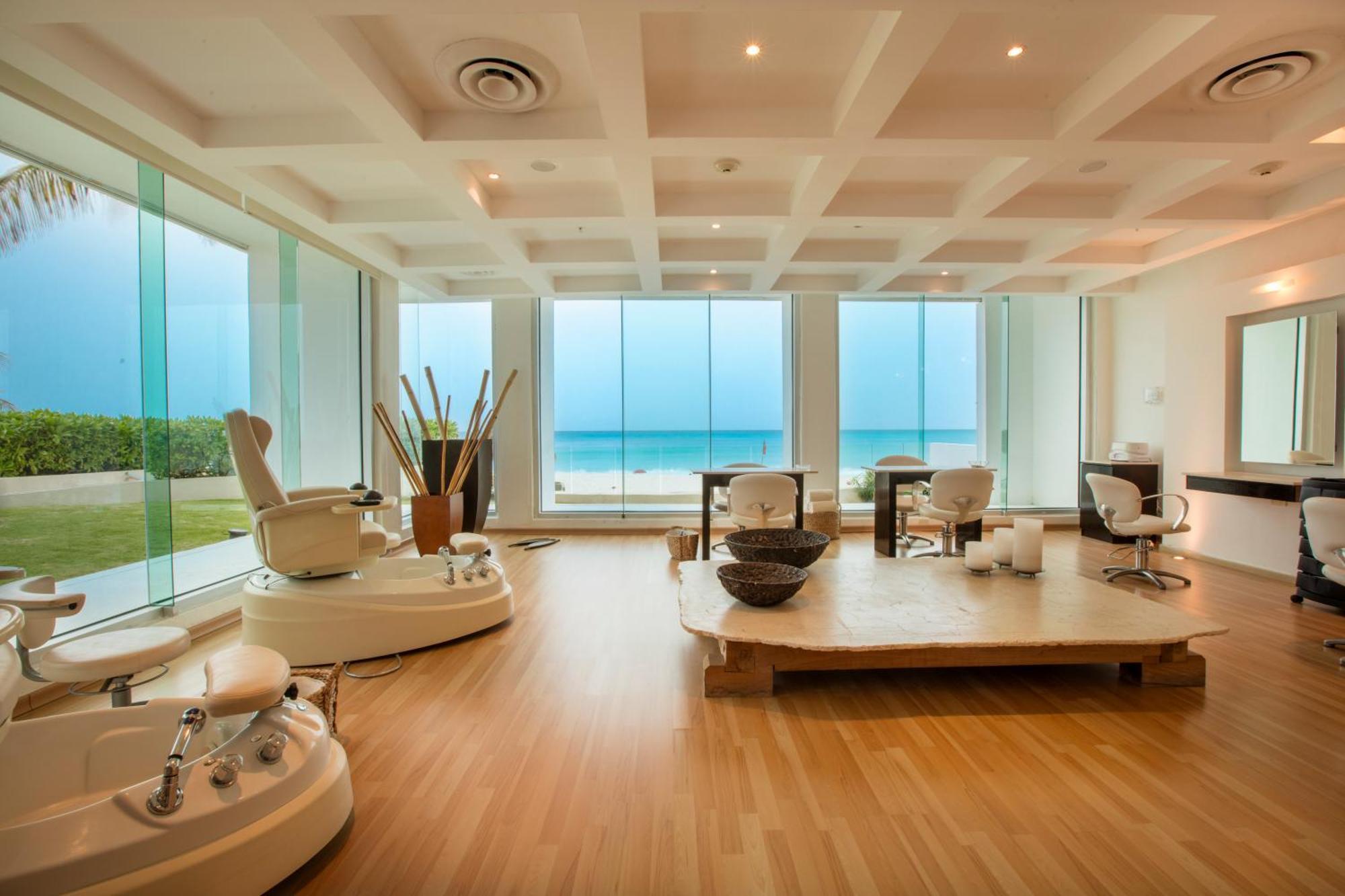 Altitude At Krystal Grand Resort Cancun