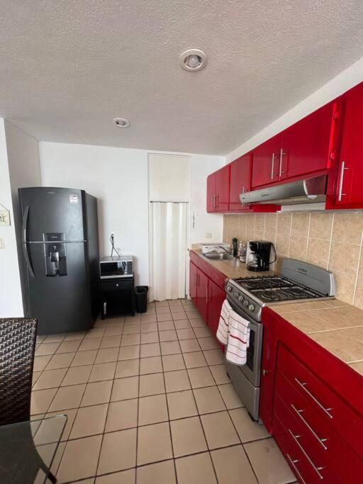 Apartment Luxurious Beachfront Getaway With Panoramic Views - Book Today *