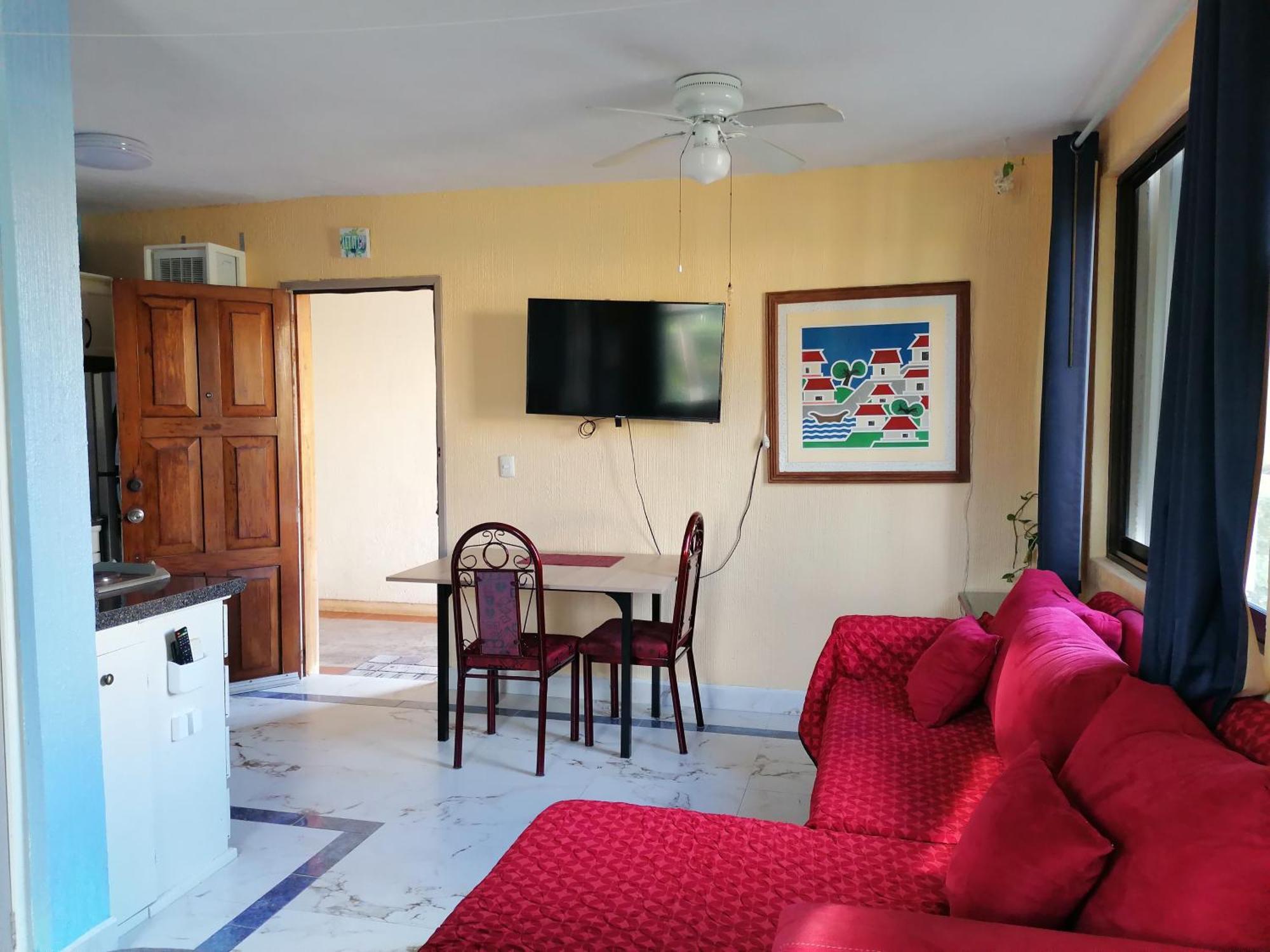 Apartment Beautiful A Few Stps To Sea