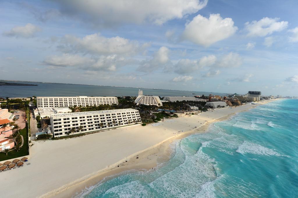 Oasis Lite Cancun