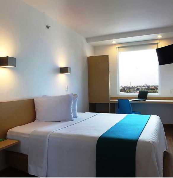 One Centro Hotel 3*