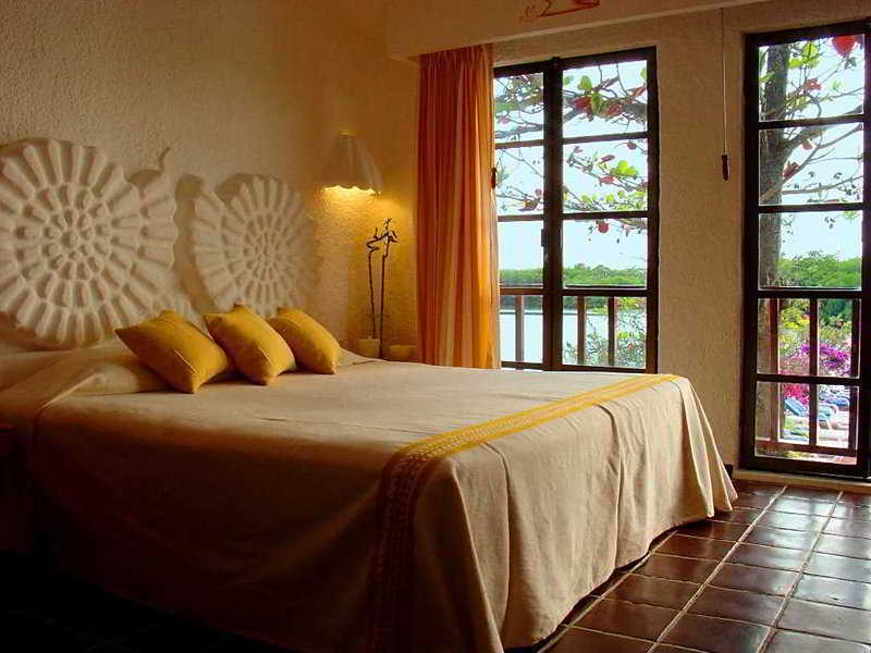 Elan Resort And Spa Cancun Hotel