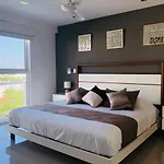 Horizontes Cancun & Tziara Sky Condos Dre Cancun