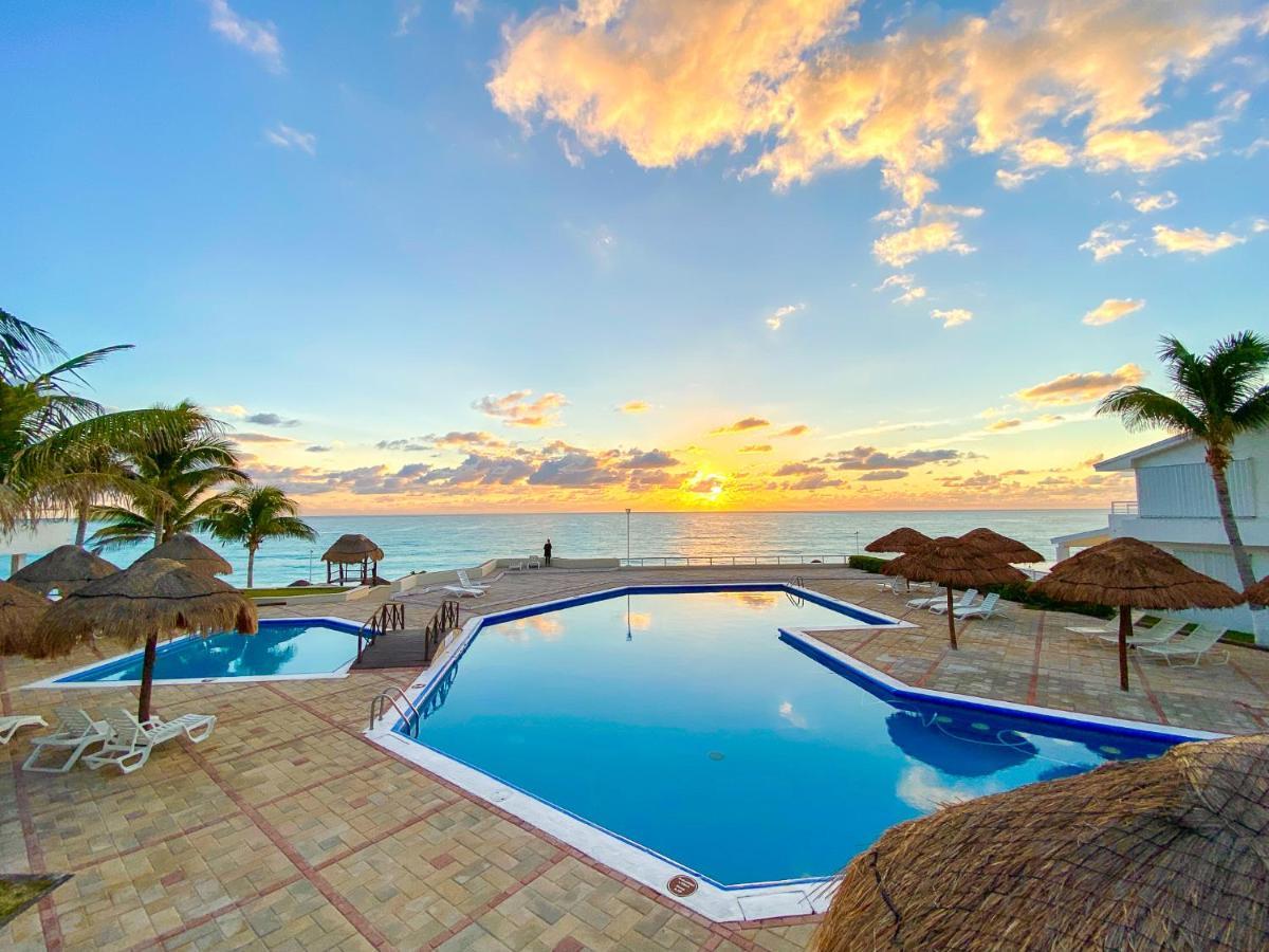Brisas Shores Terrace, Beachfront 1 Bedroom With Pool, Zone * Cancun