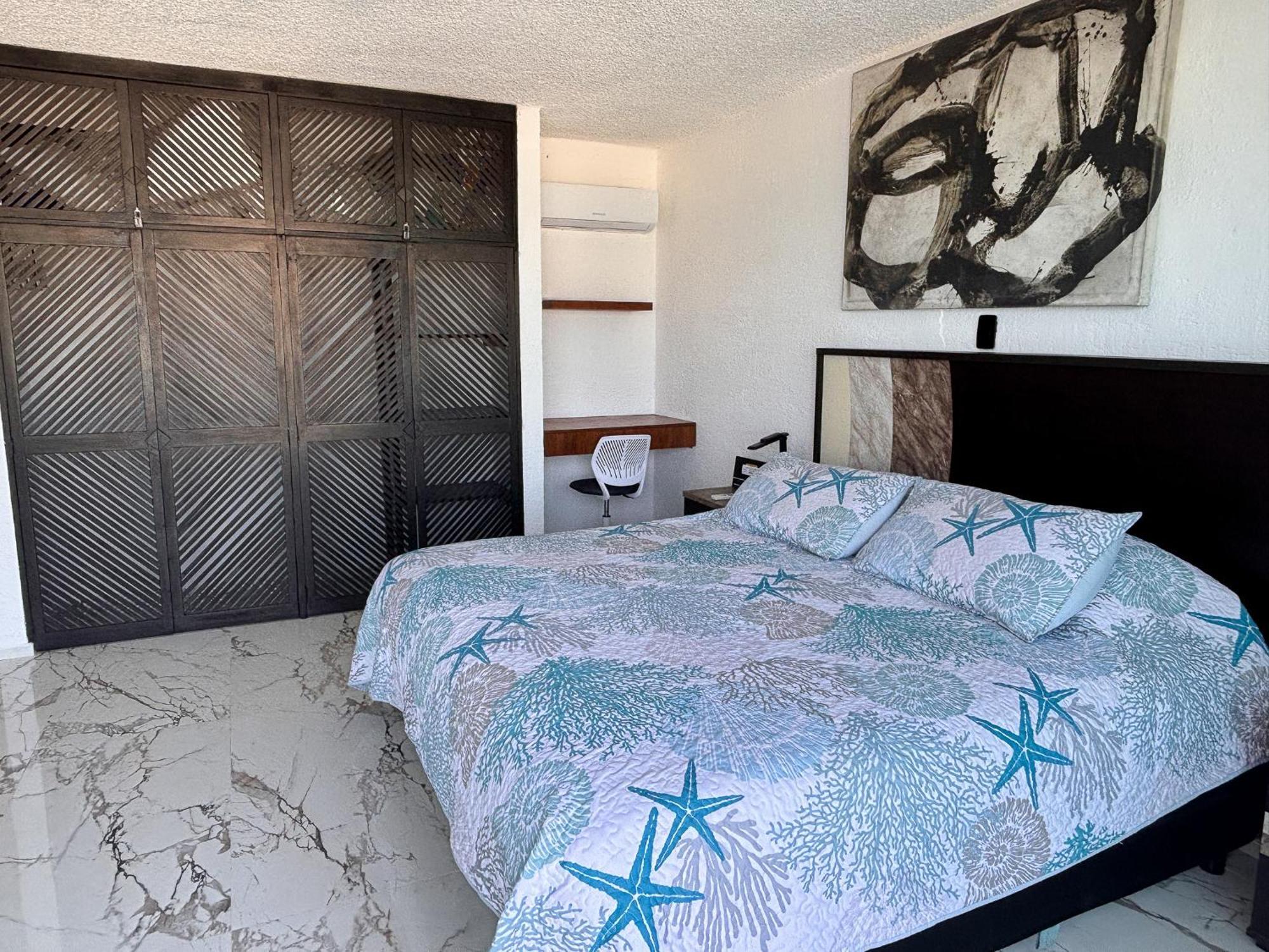 Brisas Shores Terrace, Beachfront 1 Bedroom With Pool, Zone