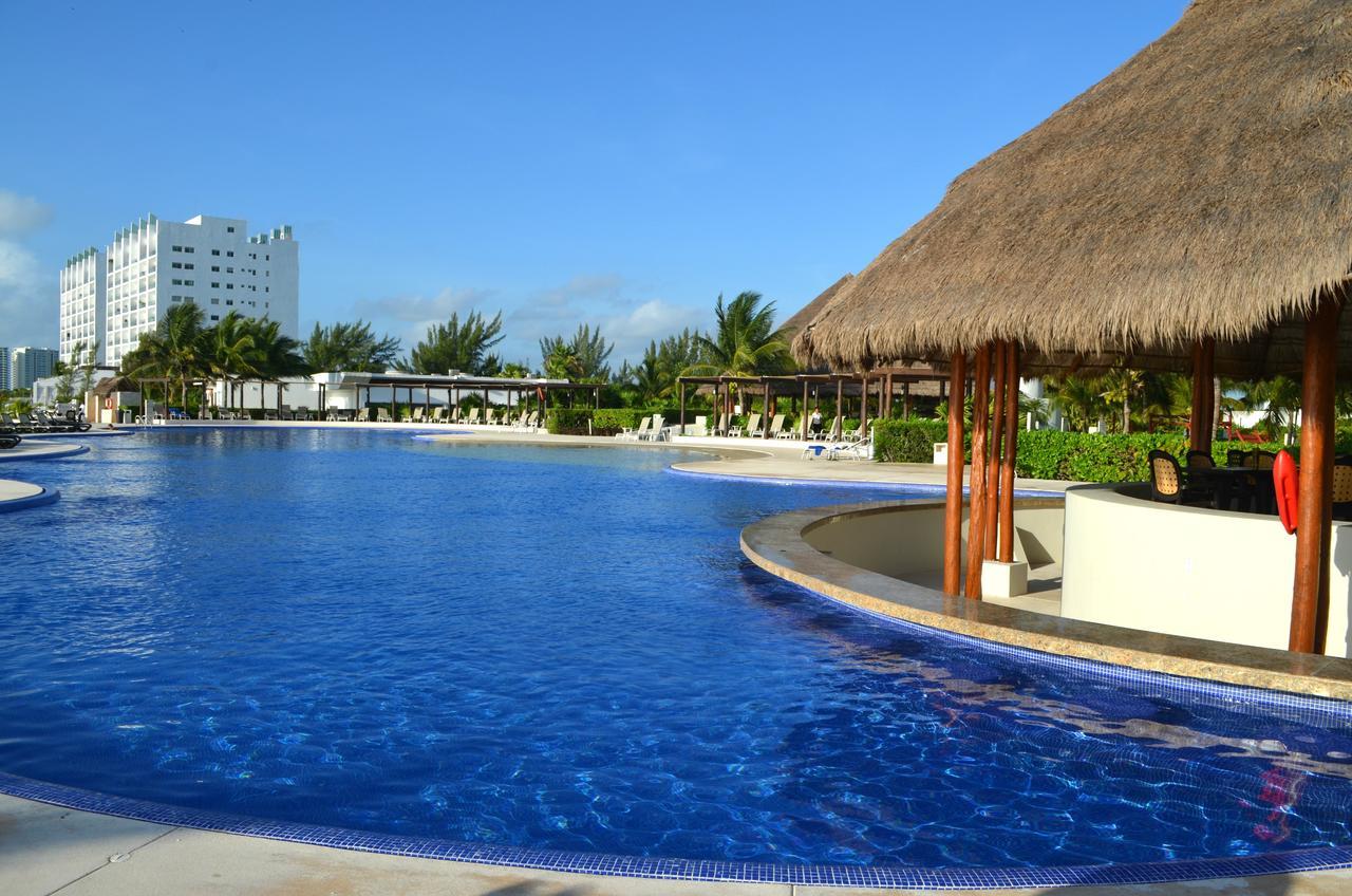 Aparthotel Ocean Front Amara's Condo...best Layout Views *