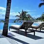 Tu Mirada Al Mar Beachfront Tower & Spa