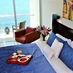 Tu Mirada Al Mar Beachfront Tower & Spa