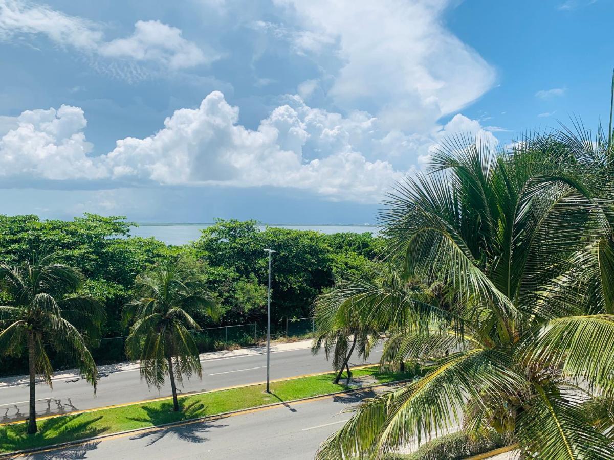 Cocoa Beach - Free Access To The Beach Cancun