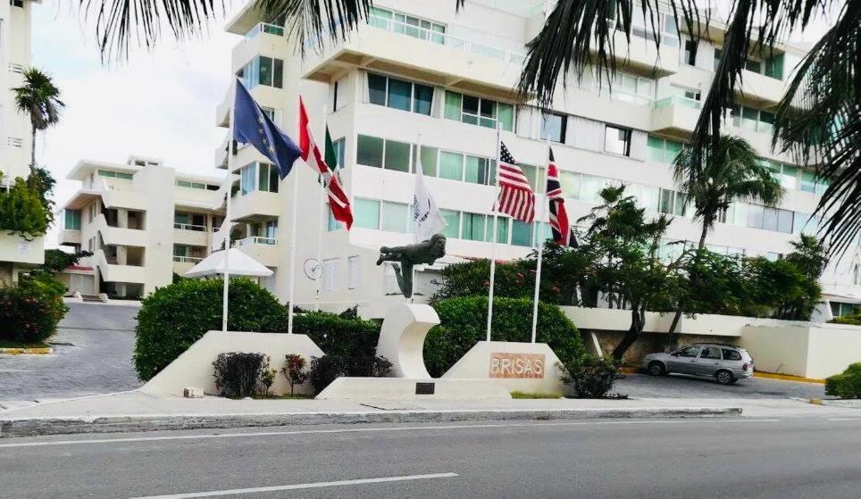 Cocoa Beach - Free Access To The Beach Apartment Cancun