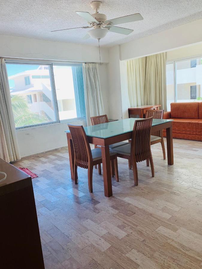 Cocoa Beach - Free Access To The Beach Apartment *