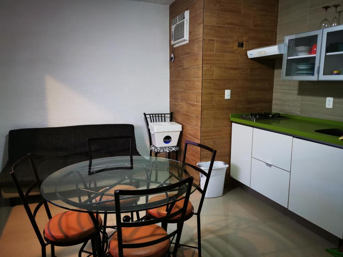 Brisas Apartment *