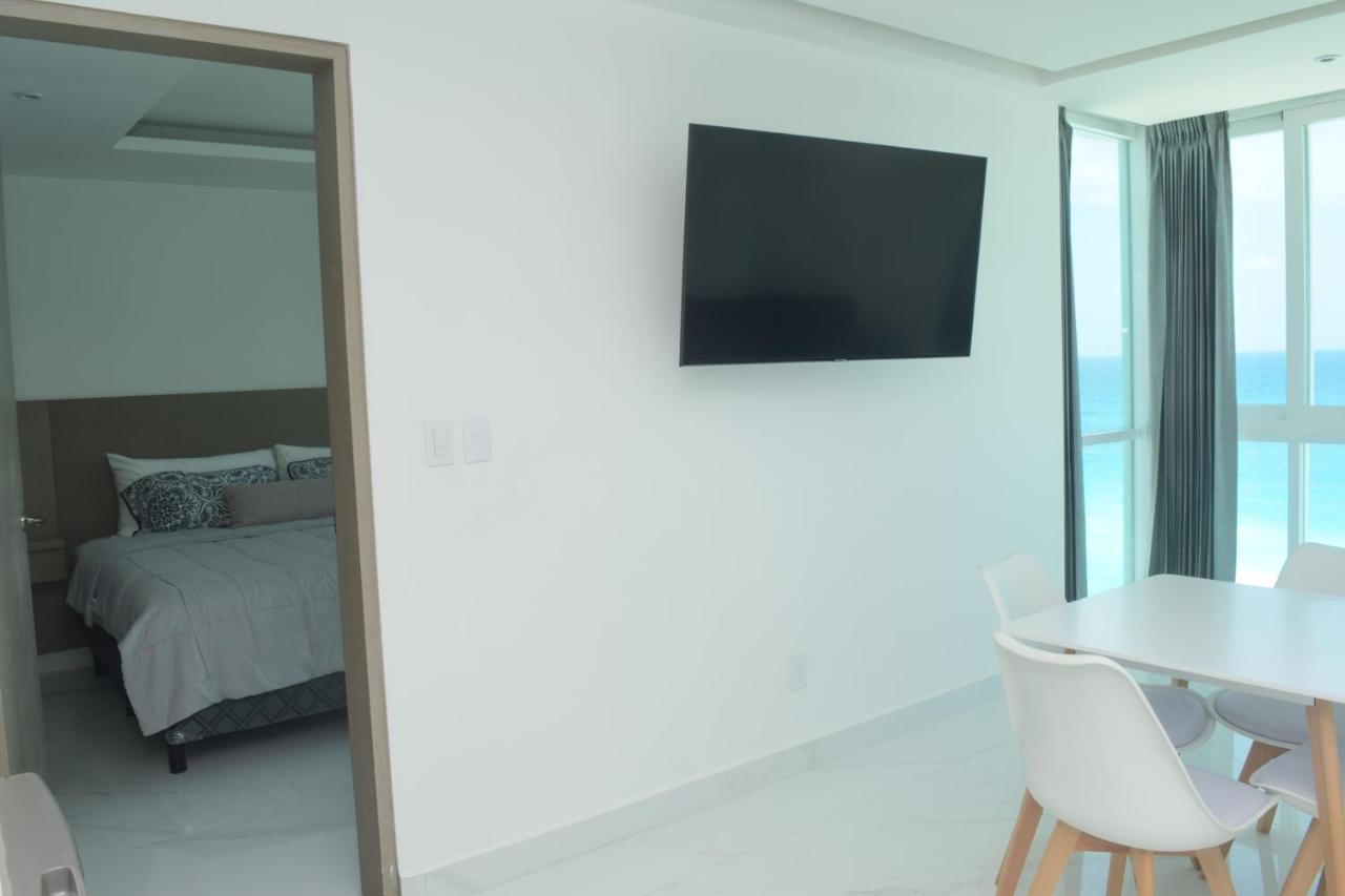 Apartamento Nuevo Estudio A Pie De Playa, Vistas Increibles, Alberca, Gym Jacuzi, Seguridad, 3503