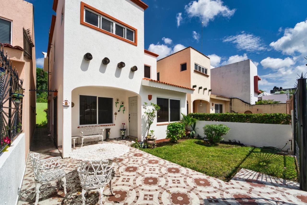 Tata & Nana's - 3bdrm Private House Cancun