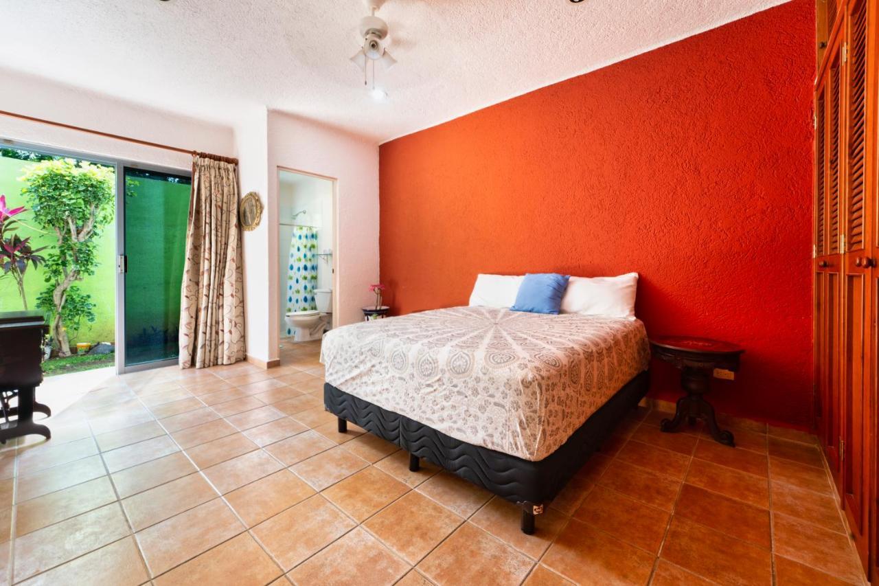 Tata & Nana's - 3bdrm Private House * Cancun