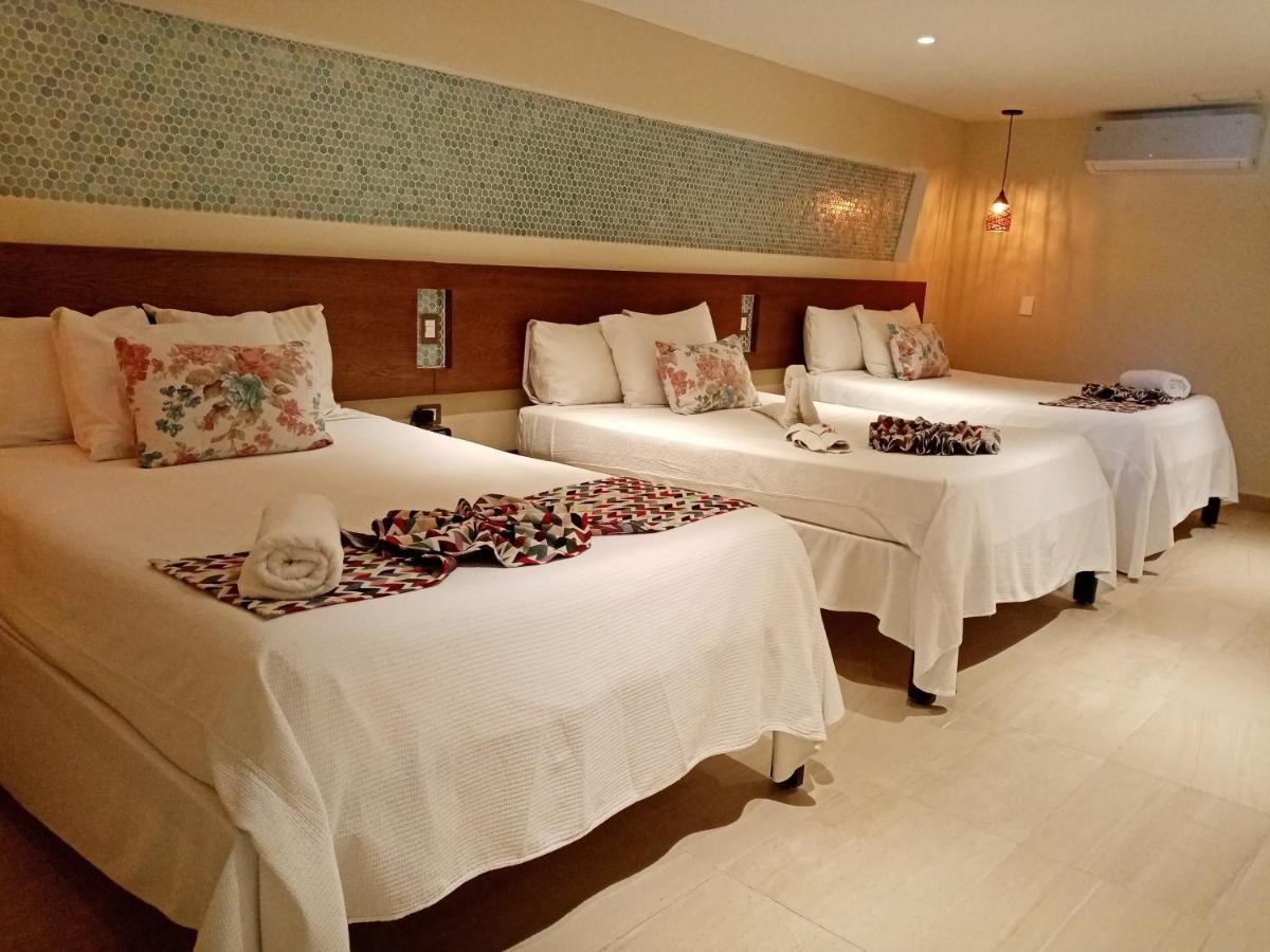 Brisas 10 Beachside Apartment *