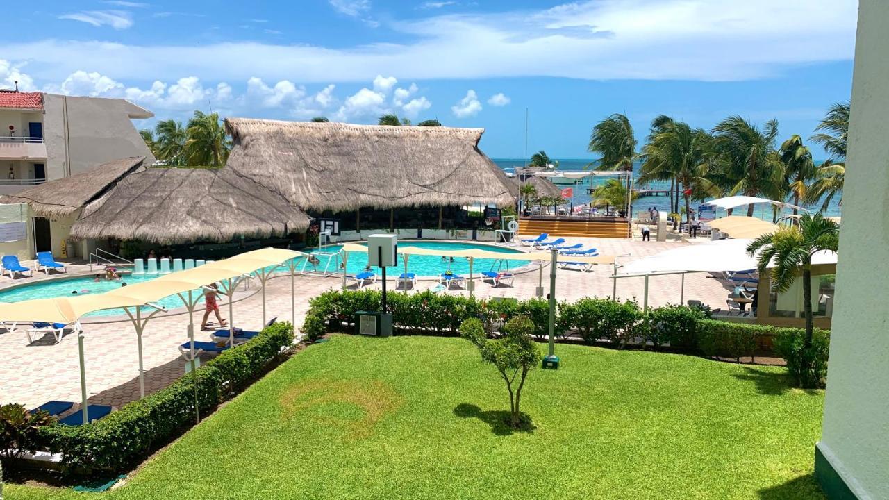 Ocean View Aquamarina Cancun