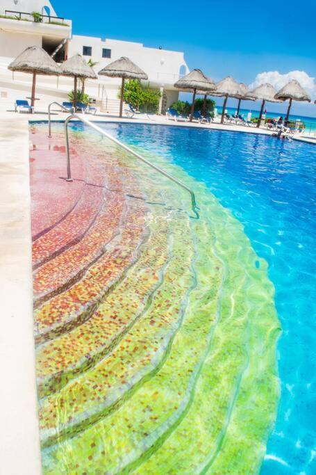 Beachfront Marlin 107 * Cancun