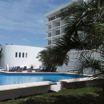 Hotel Nirvana Lofts Cancun