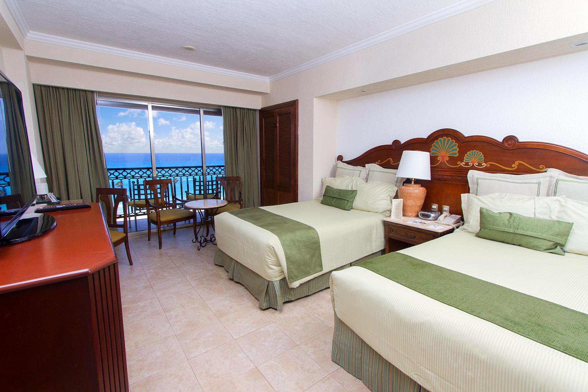 Hotel Club Gr Solaris 4*