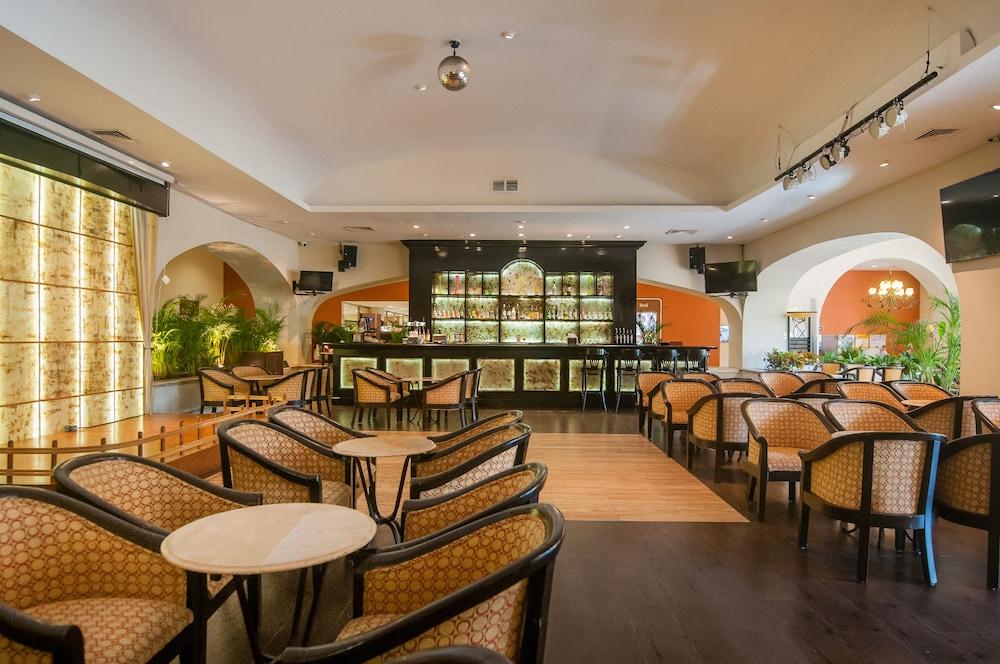 Club Gr Solaris Hotel