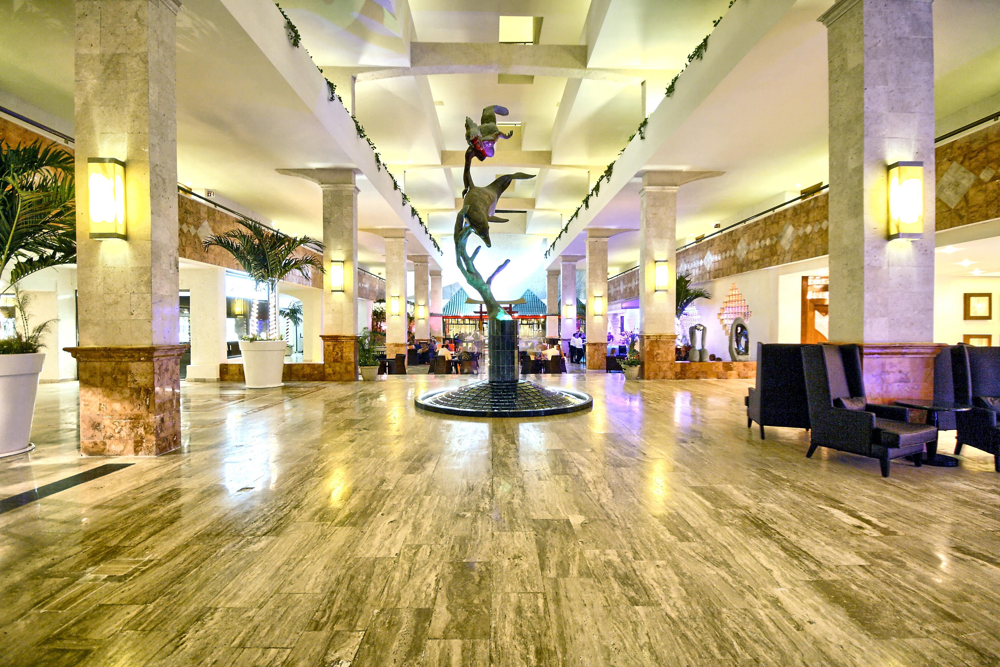 Golden Parnassus & (adults Only) Hotel 3*