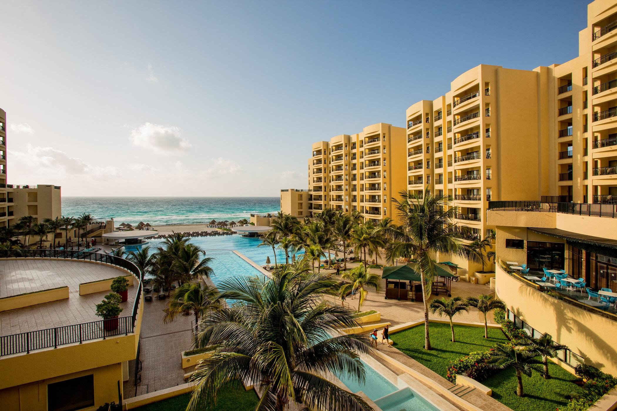 Resort The Royal Sands & Cancun