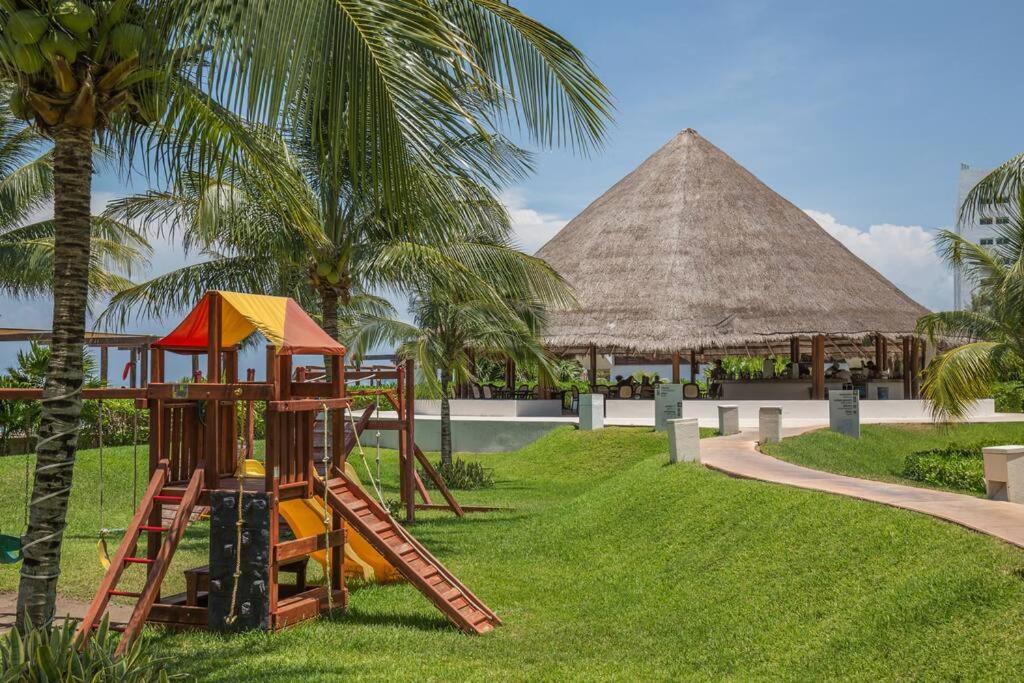 Reef Beachfront 3bdr By Casa Paraiso Cancun