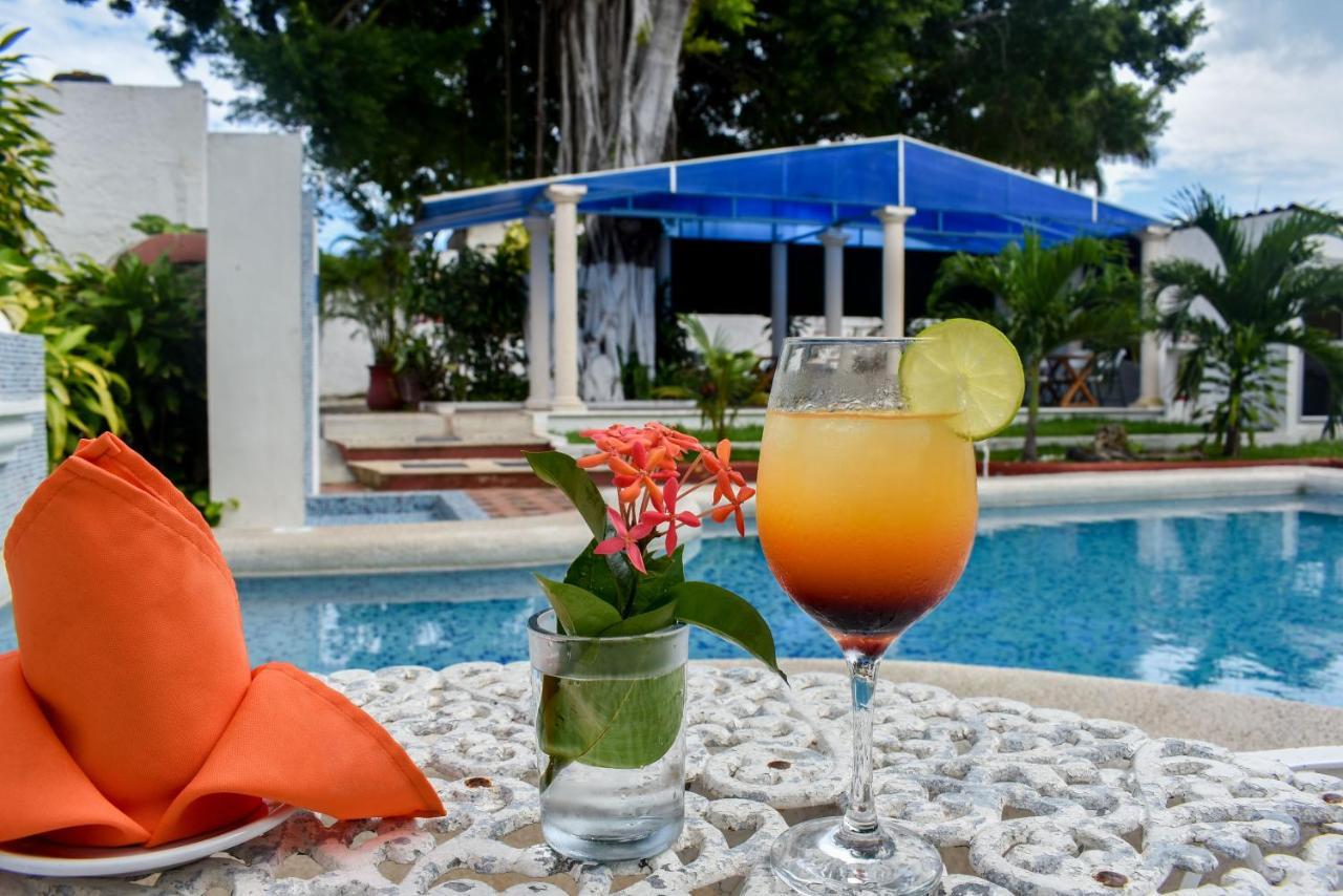 Maria De Lourdes Cancun