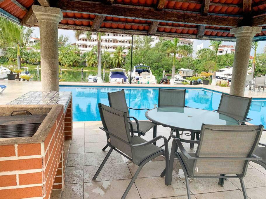 Apartment Chic Lagoon Front By Casa Paraiso Cancun