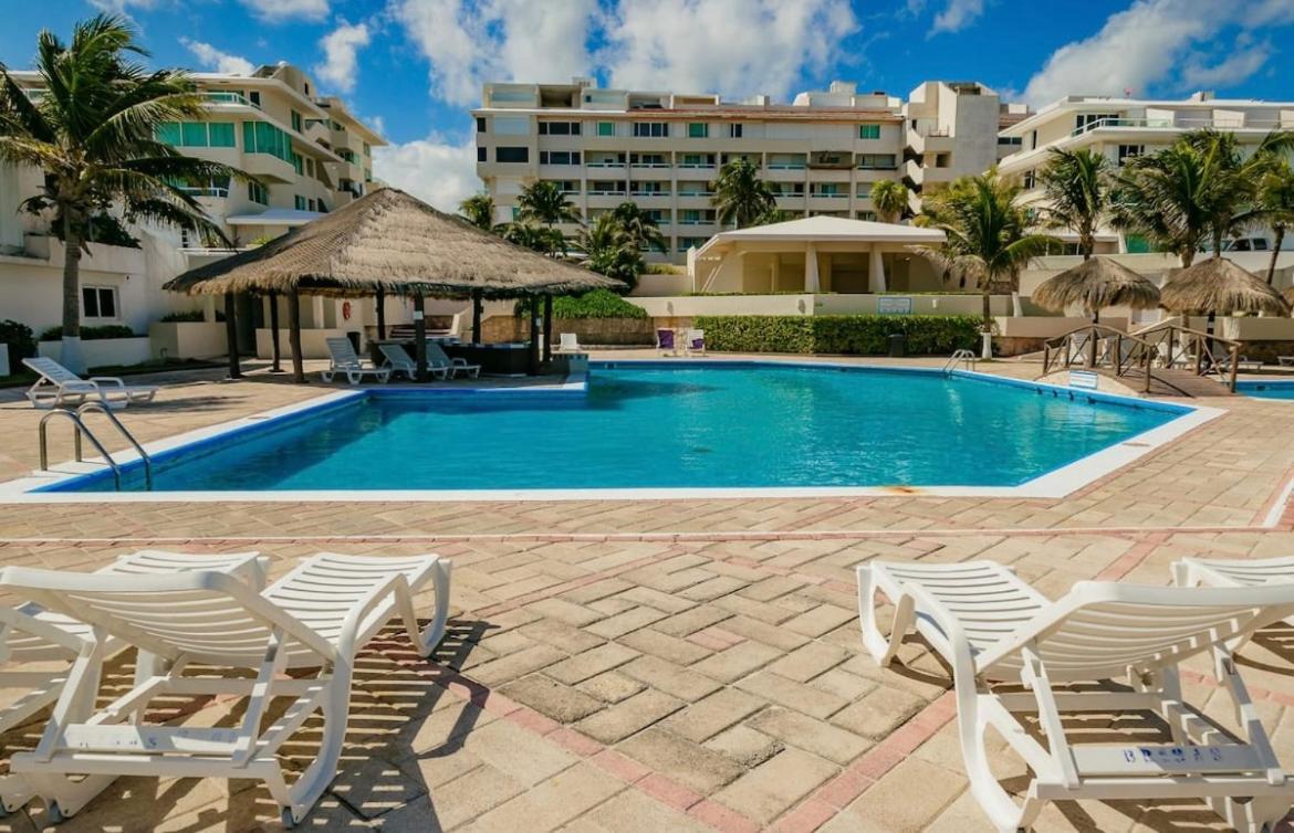 Brisas Apartment