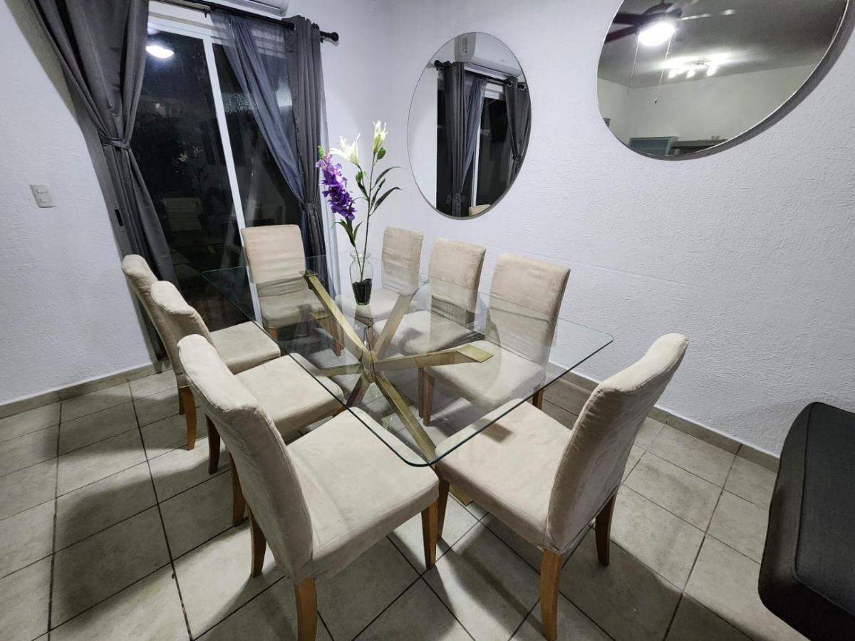 Hermosa Casa En Jardines Cancun