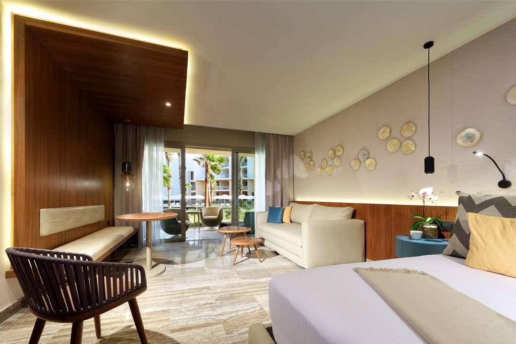 Grand Palladium Costa Mujeres Hotel *