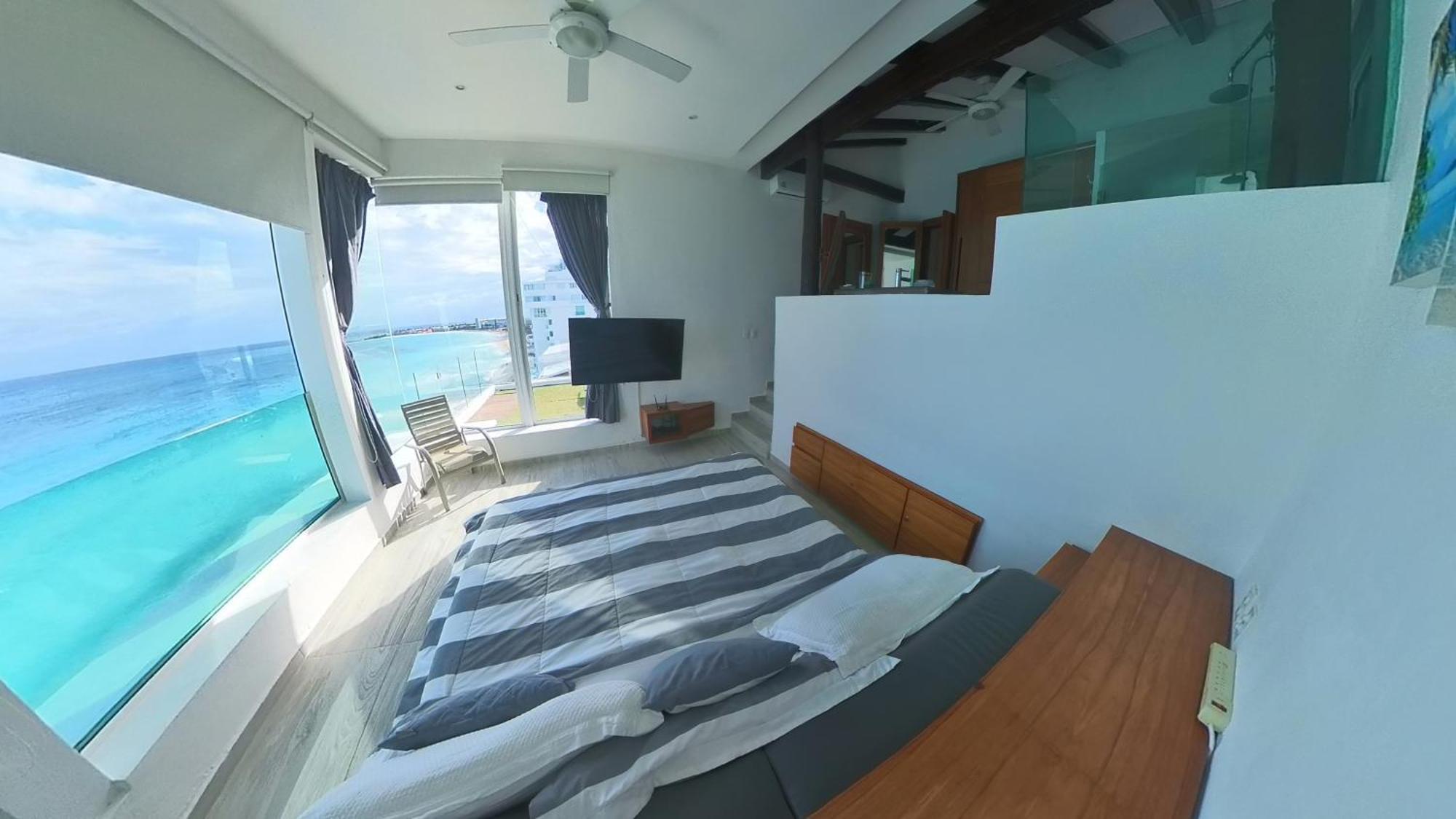 Penthouse Plaza Sv Apartment *