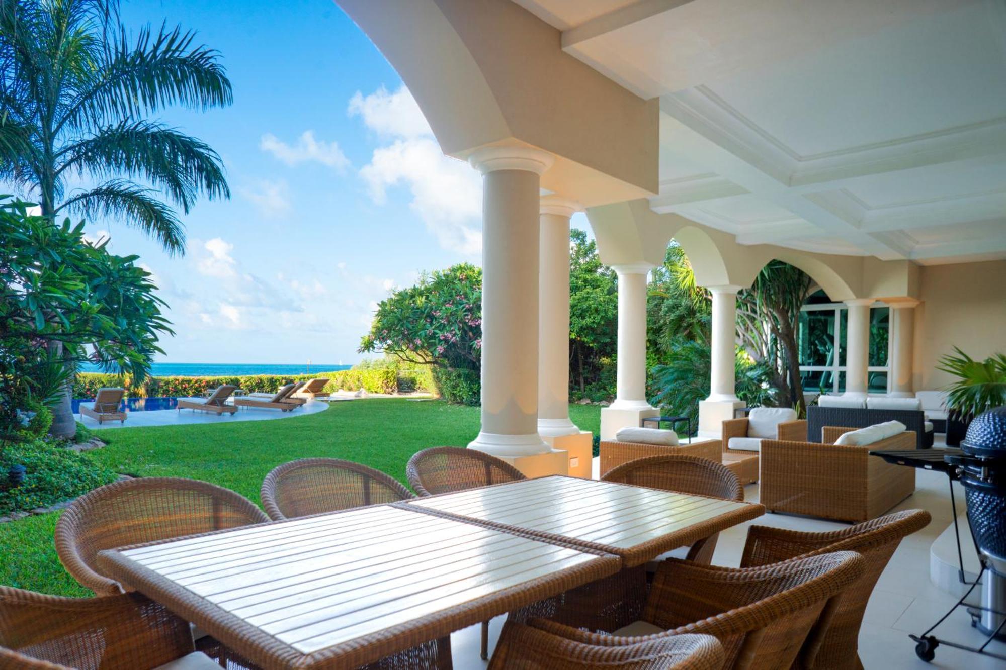 Villa Exclusive Beachfront Luxury Villa, Private Gym, Personalized 5 Star-service, Direct Access Cancun
