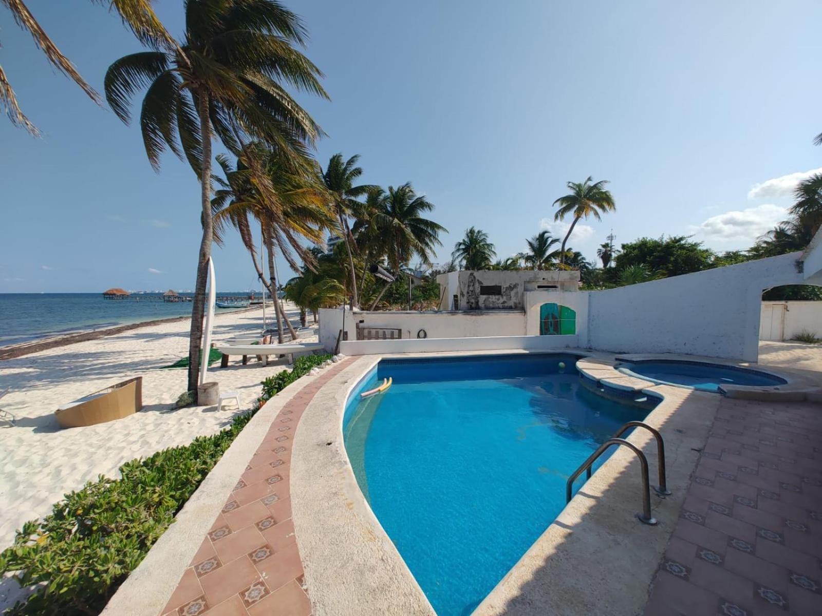 On The Surfers Sunrise Haven 2 Apartment Cancun
