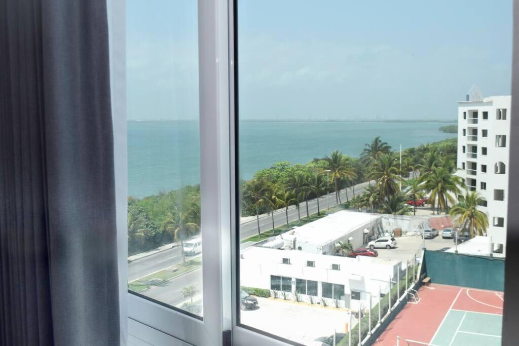 Apartment New At The Beach, Pool, Gym, 2d *