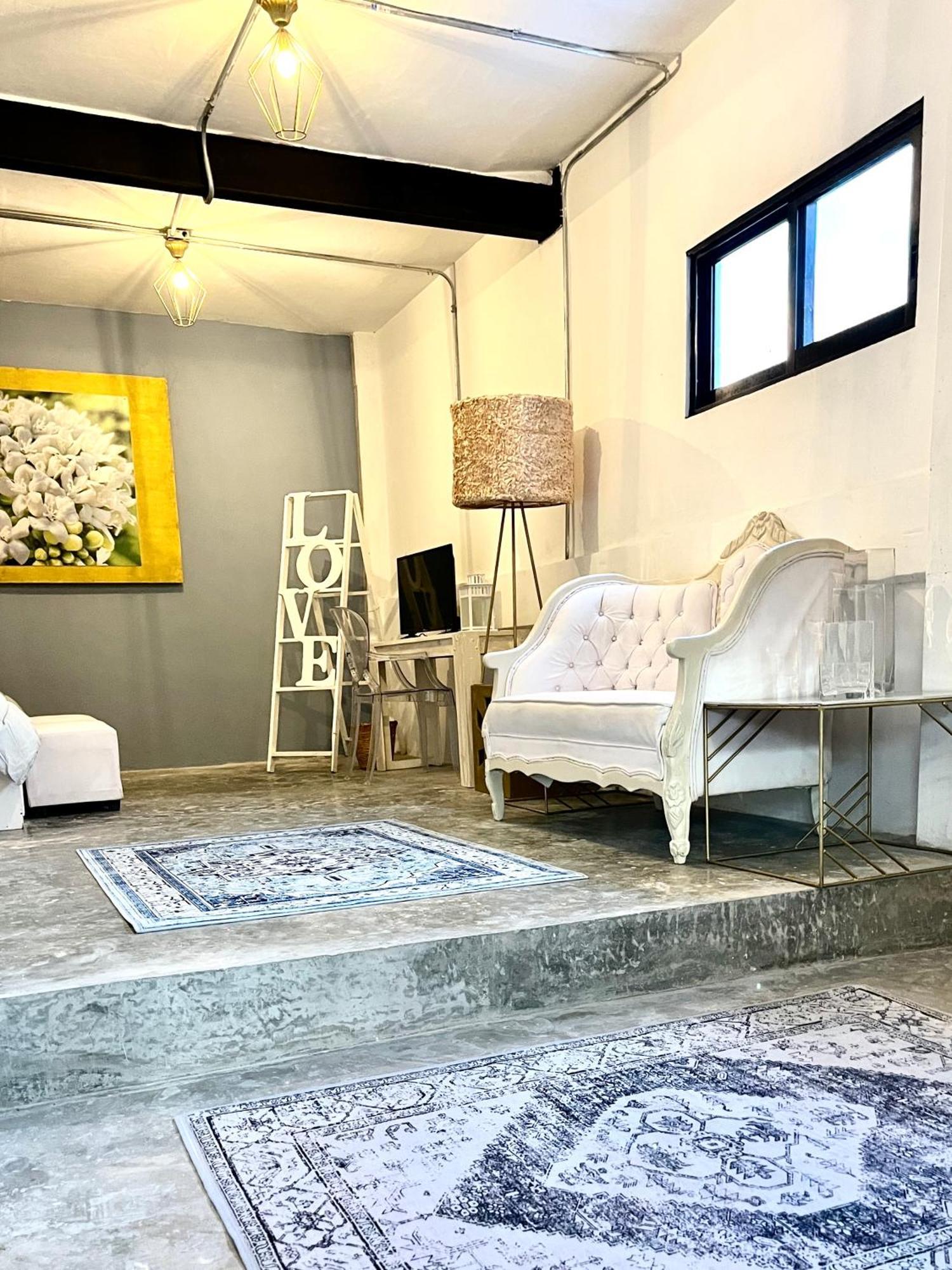 Urban Jungle Collection Apartment Cancun