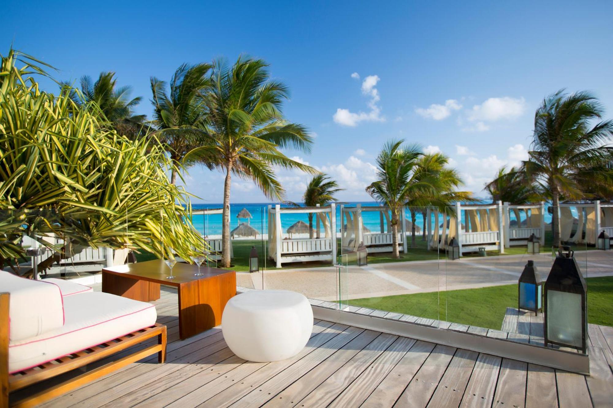 Altitude At Krystal Grand 5* Cancun