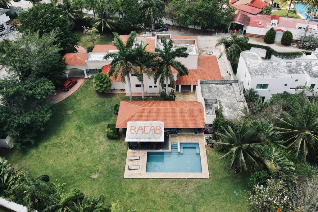 Profile 2 Cancun