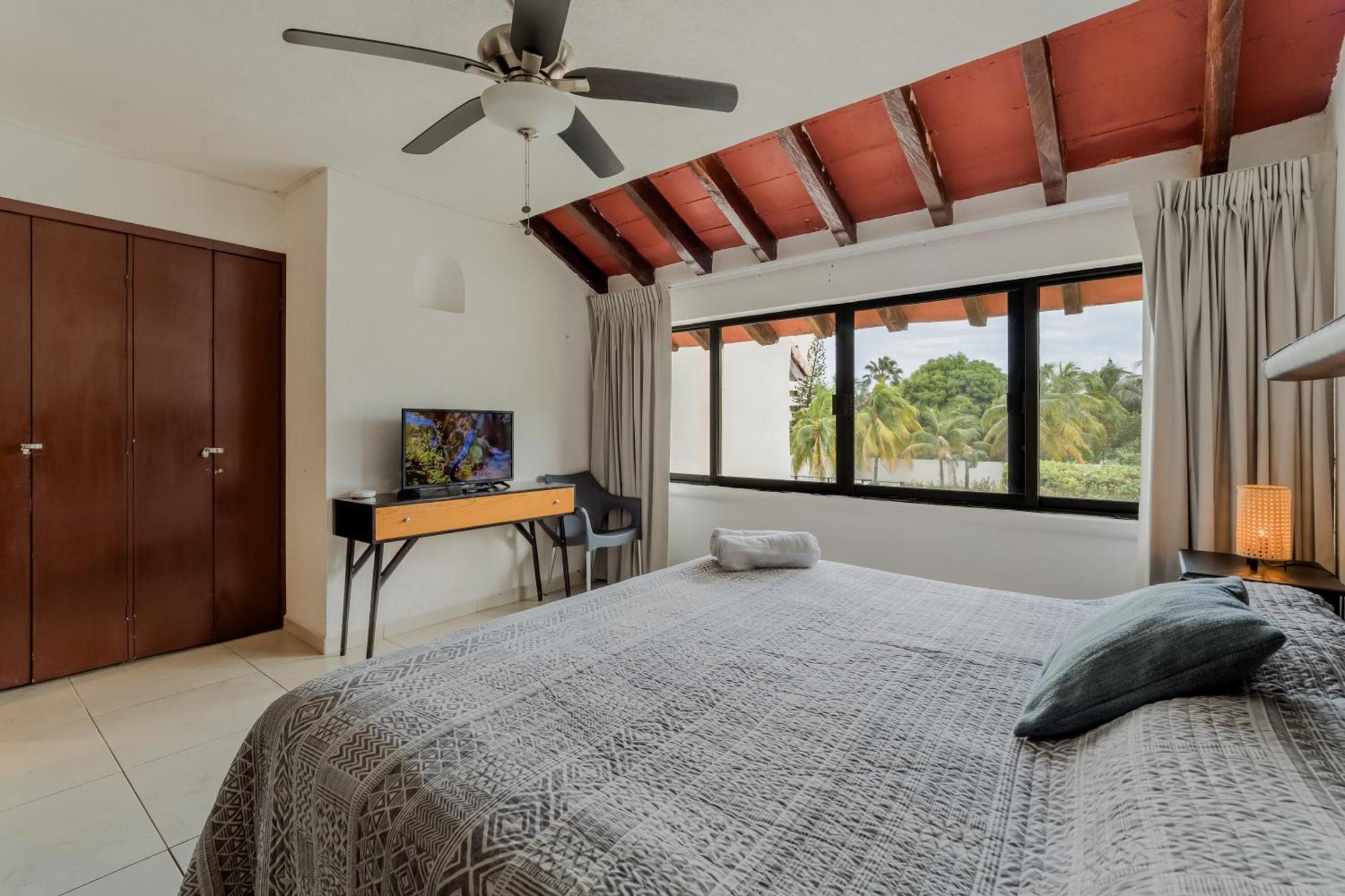 Apartment Chic Lagoon Front By Casa Paraiso *