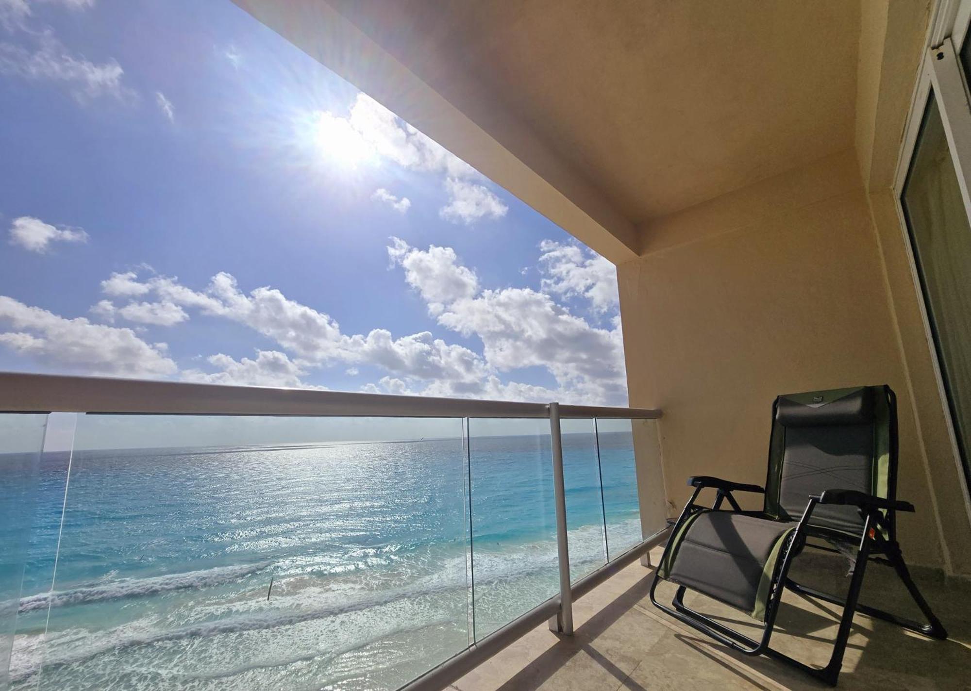 & Nightlife Paradise Salvia Apartment *