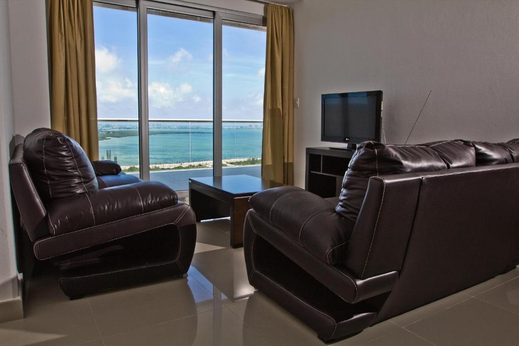Barcelona Tower 4* Cancun